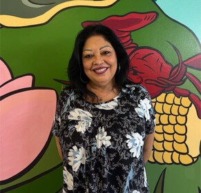 Staff member Sandie Suson from 3cae78c4801e