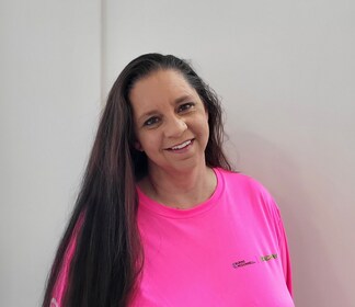 Staff member Kelly Veach from 6468322492d9