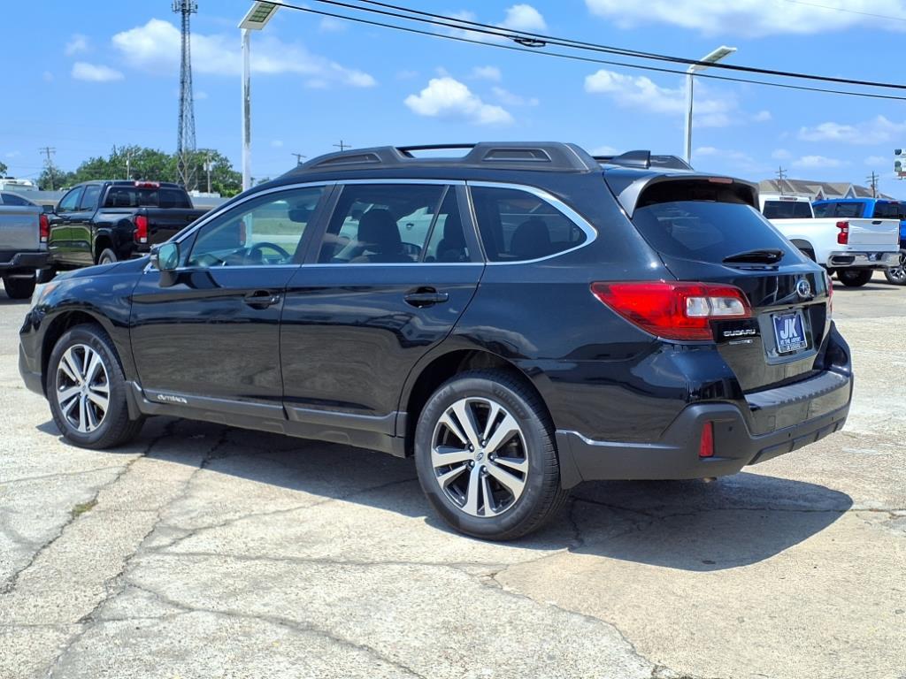 Used 2018 Subaru Outback Limited with VIN 4S4BSANC6J3383837 for sale in Nederland, TX