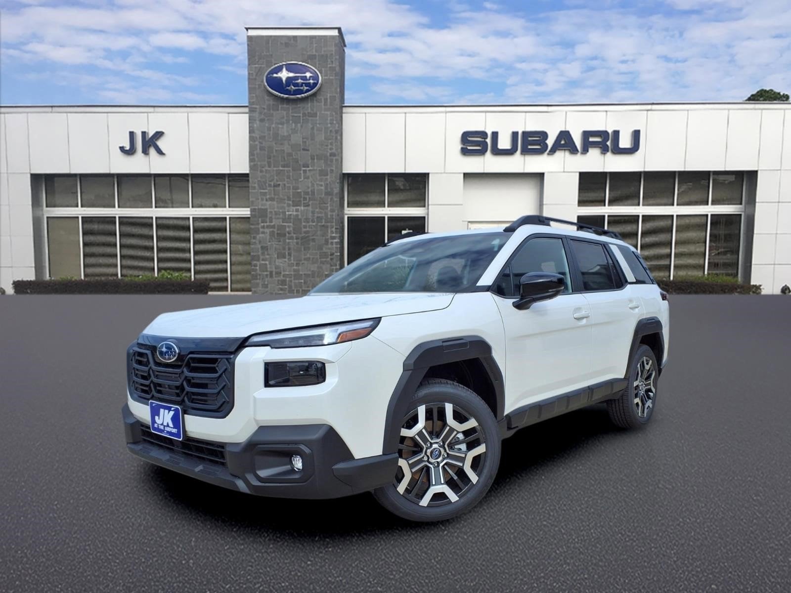 2026 Subaru Outback Touring XT's photo