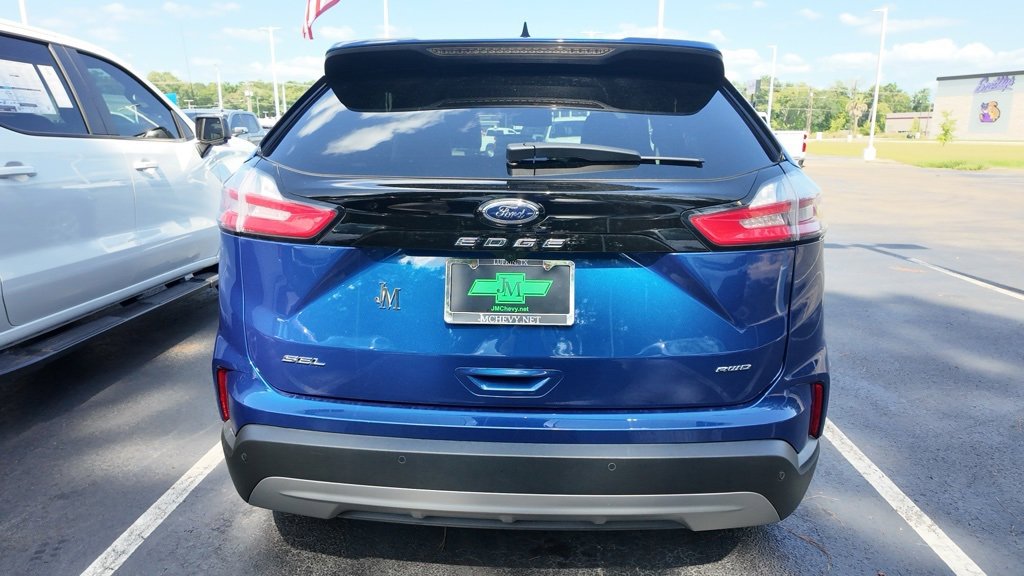 2024 Ford Edge SEL photo 4