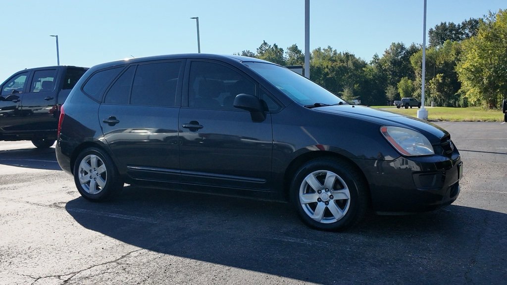 2007 Kia Rondo LX