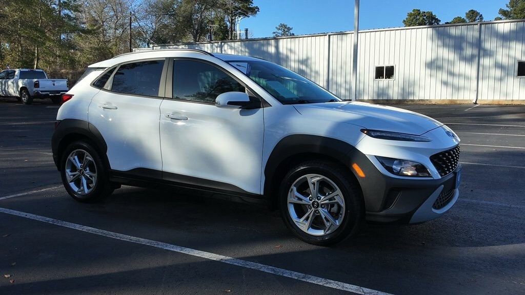 Used 2022 Hyundai Kona SEL