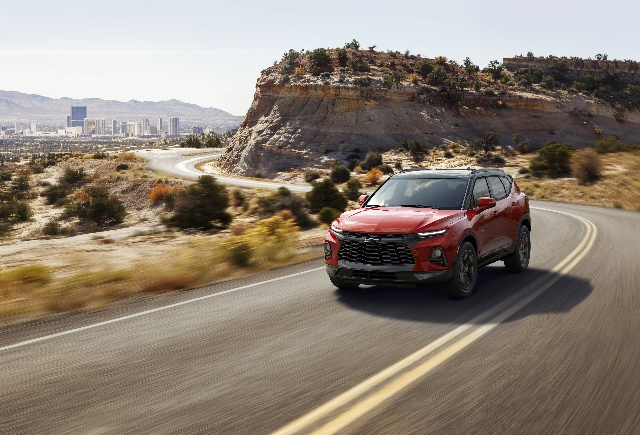 2022-Chevrolet-Blazer-RS-SUV-L02 (1)-640x435.jpg
