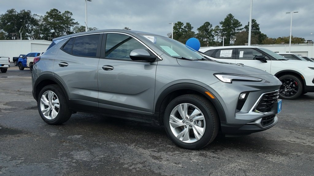 2025 Buick Encore GX Preferred's photo