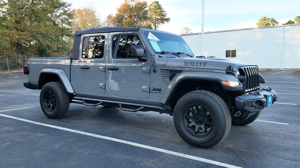 2022 Jeep Gladiator WILLYS's photo