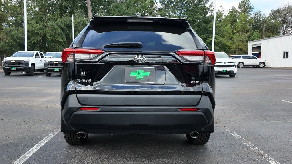 Used 2021 Toyota RAV4 XLE