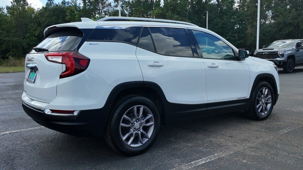 Used 2023 GMC Terrain SLT SUV