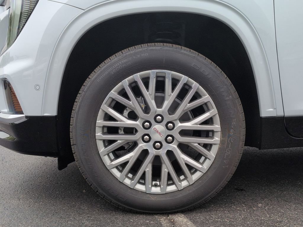 2026 GMC Acadia Denali - Photo 16