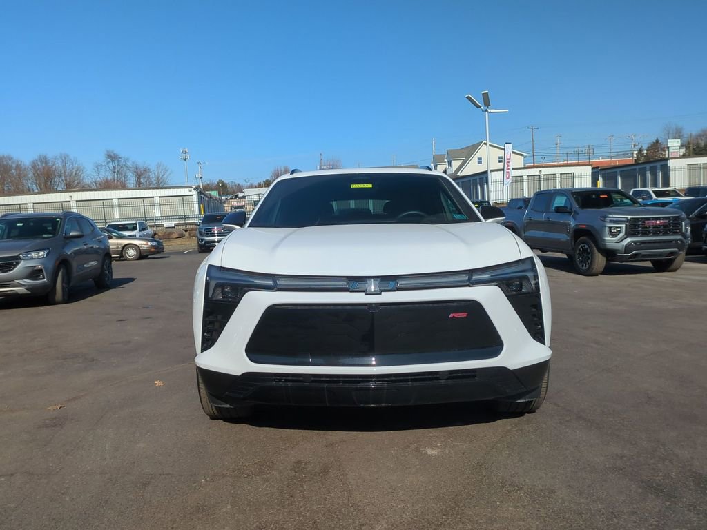 Used 2024 Chevrolet Blazer EV RS with VIN 3GNKDCRJ8RS167682 for sale in Moosic, PA