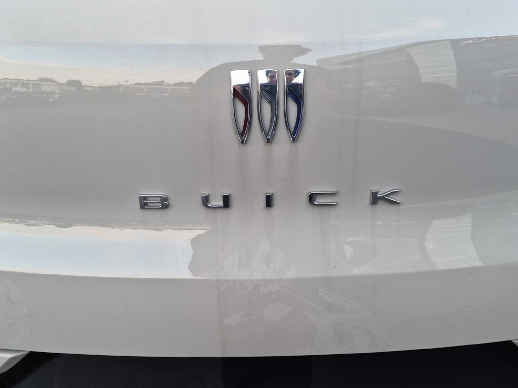 2026 Buick Encore GX Sport Touring - Photo 11