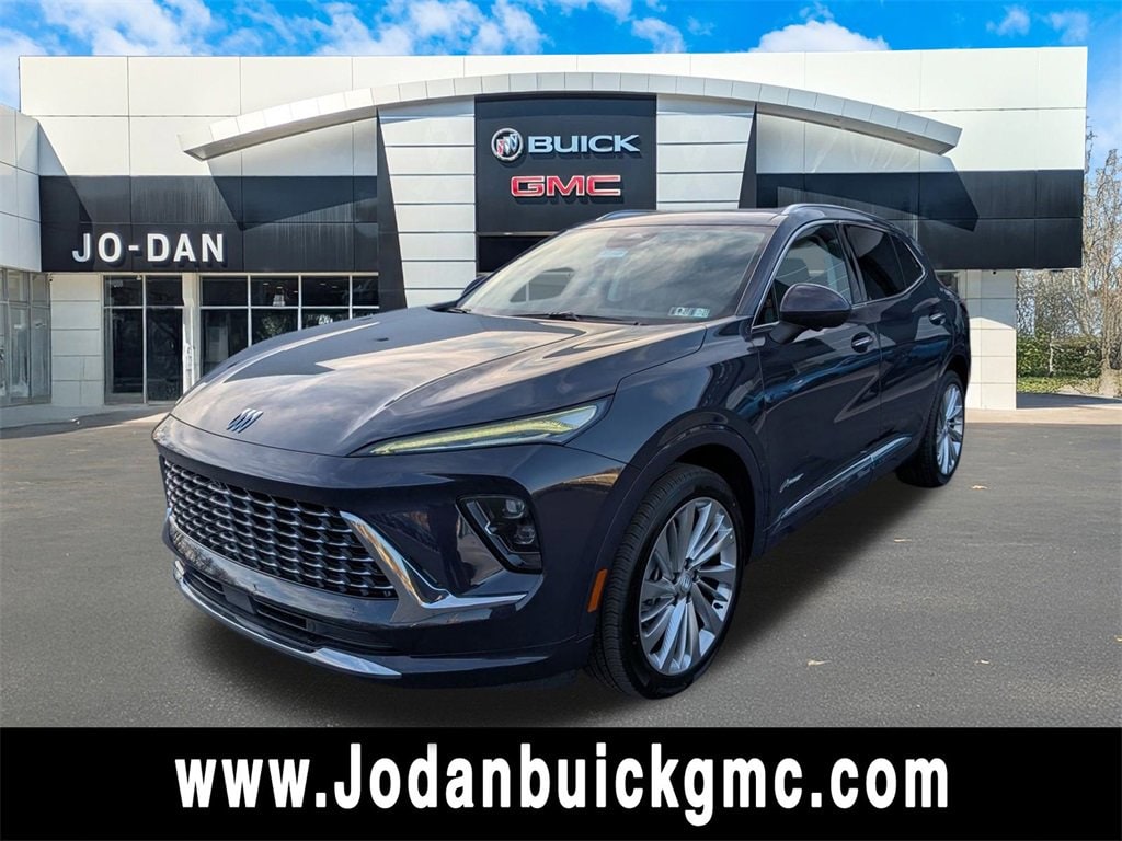 2026 Buick Envision Avenir's photo