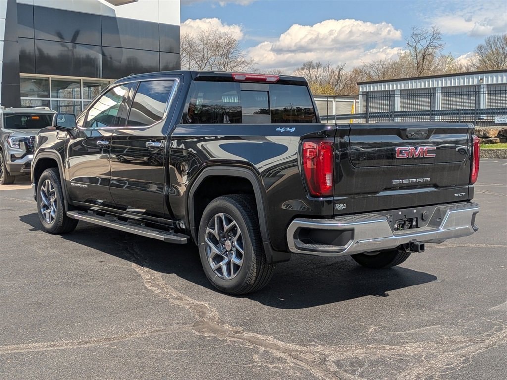 New 2025 GMC Sierra 1500 SLT Truck