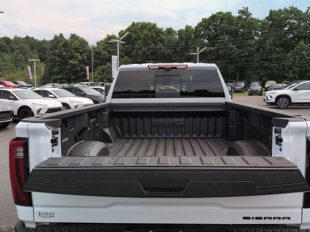 2026 GMC Sierra 3500HD Denali Ultimate - Photo 23