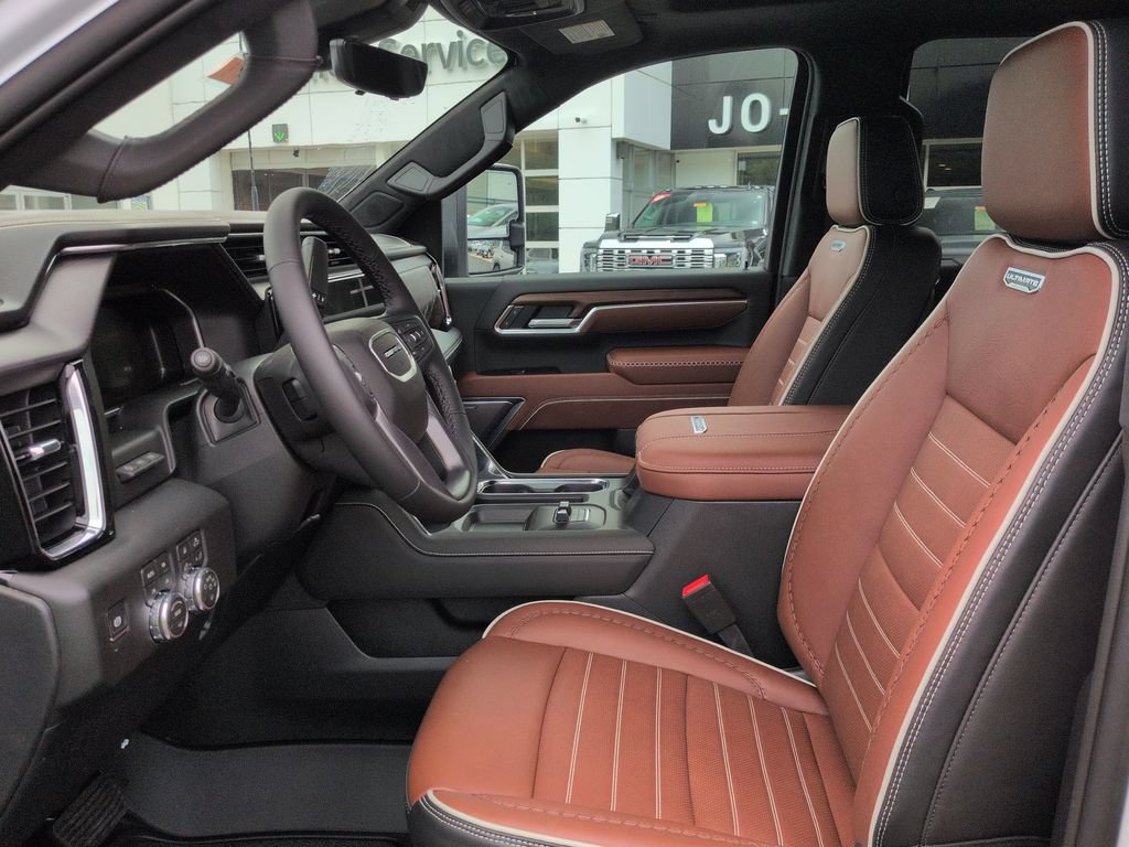 2026 GMC Sierra 3500HD Denali Ultimate - Photo 12