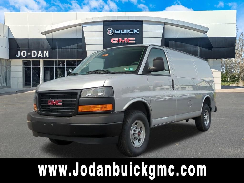 2026 GMC Savana 2500's photo