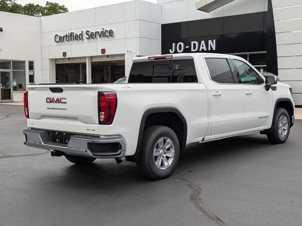 New 2025 GMC Sierra 1500 SLE Truck