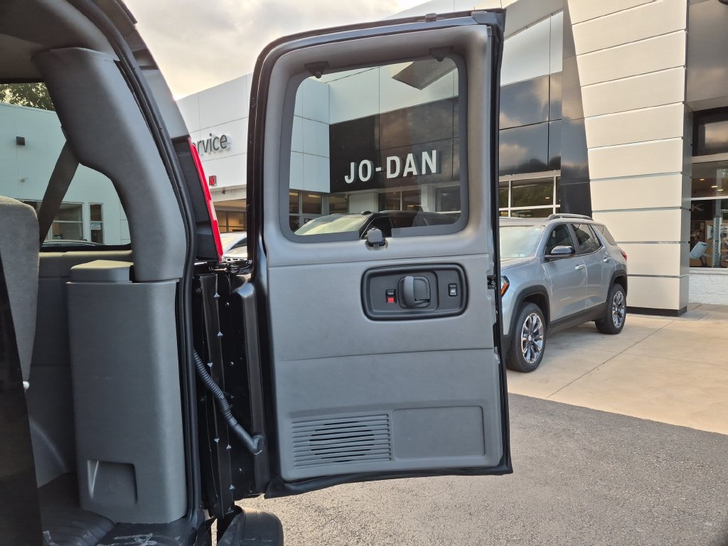 2026 GMC Savana Passenger LS - Photo 28