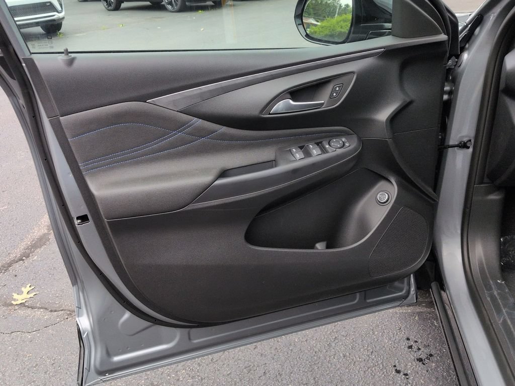 2026 Buick Envista Sport Touring - Photo 18