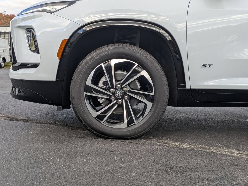 2026 Buick Enclave Sport Touring - Photo 8