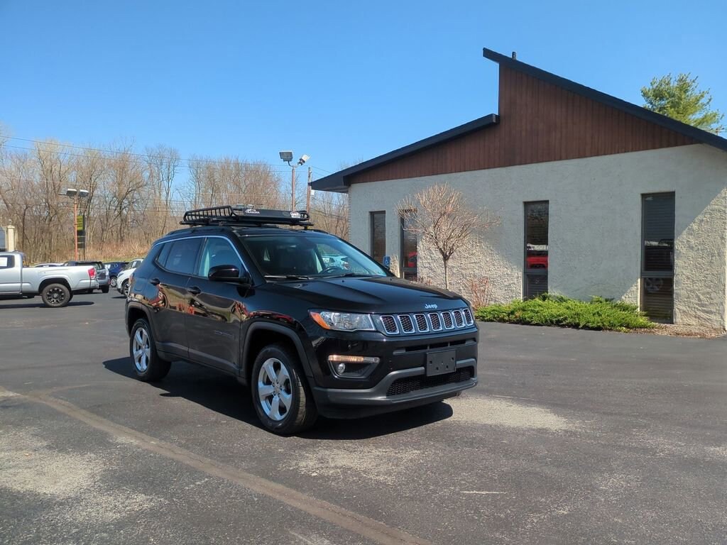 Used 2018 Jeep Compass Latitude SUV
