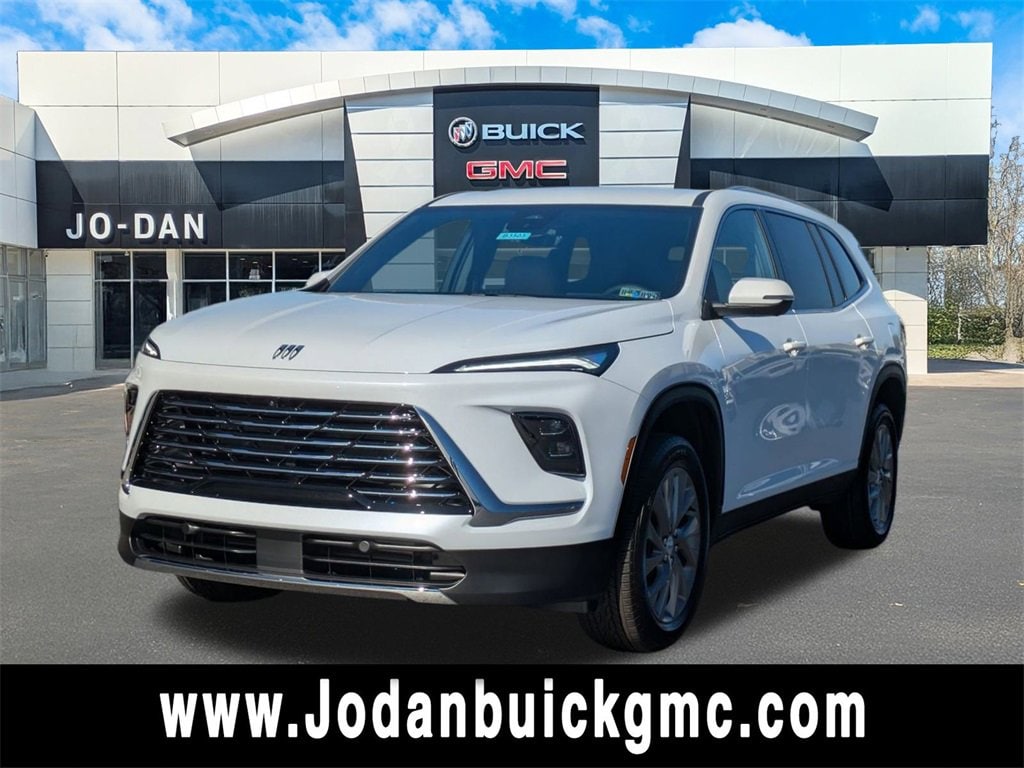 2026 Buick Enclave Preferred's photo