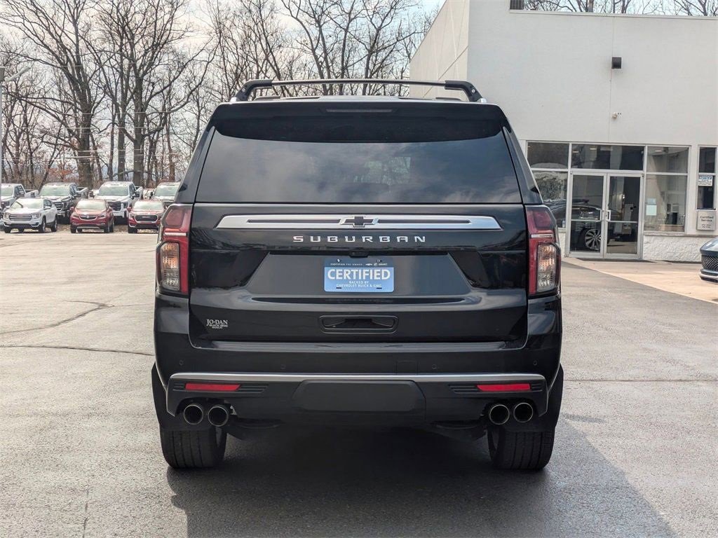 2021 Chevrolet Suburban High Country photo 4