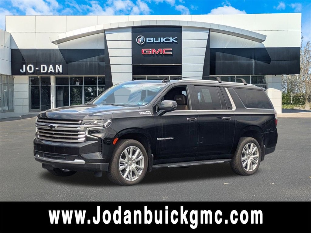 2021 Chevrolet Suburban High Country's photo