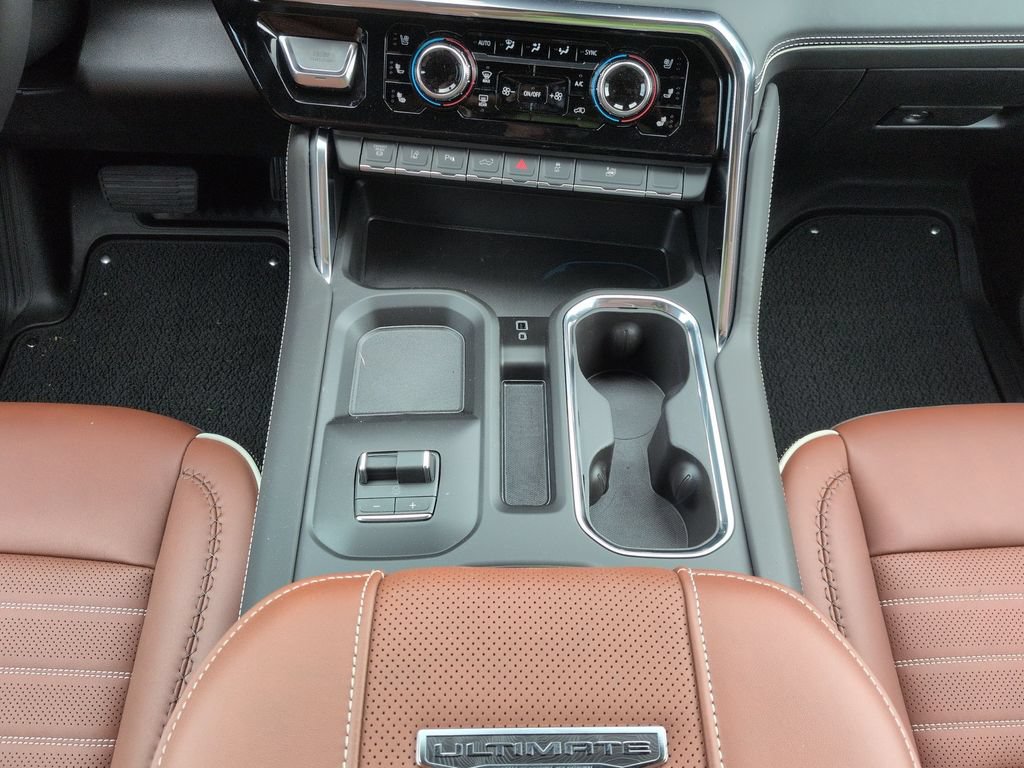 2026 GMC Sierra 3500HD Denali Ultimate - Photo 13