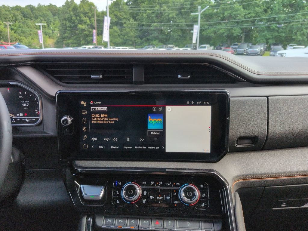 2024 GMC Sierra 1500 AT4 - Photo 14