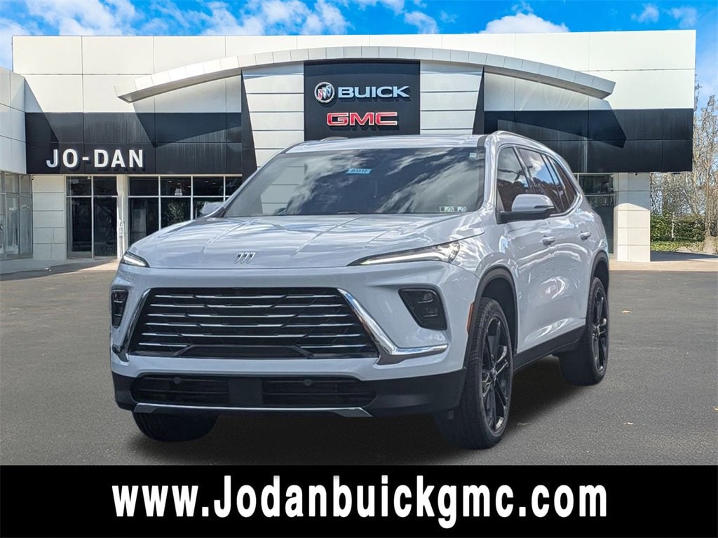 2026 Buick Enclave Preferred's photo