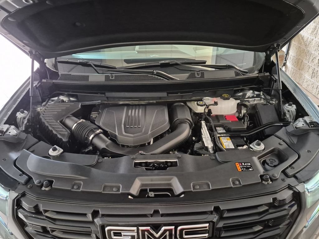2026 GMC Acadia Elevation - Photo 17