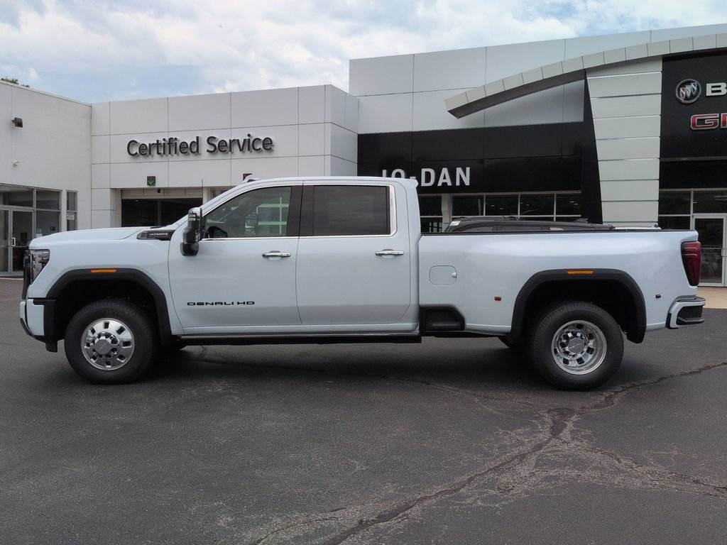 2026 GMC Sierra 3500HD Denali Ultimate - Photo 8