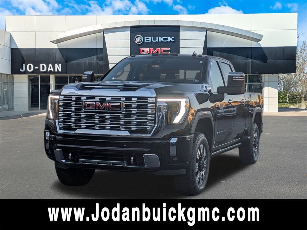 2026 GMC Sierra 2500HD Denali's photo