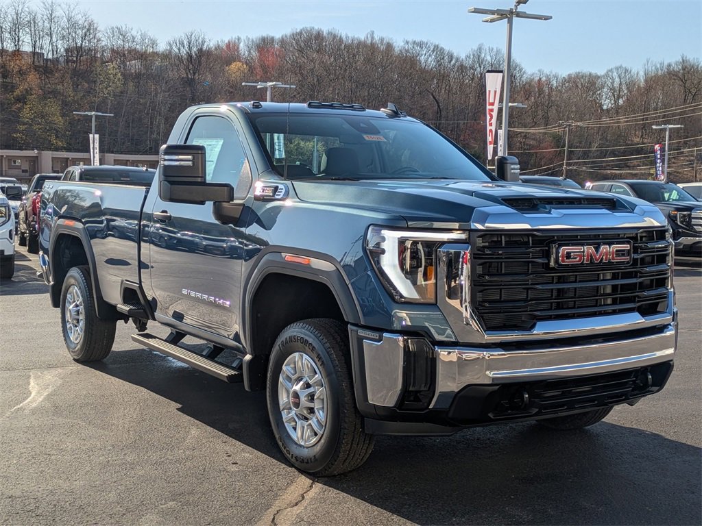 2025 Gmc Sierra 2500 HD Pro photo 3