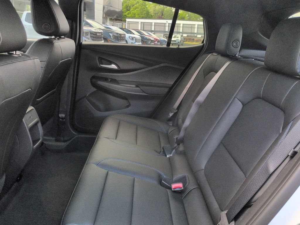 2026 Buick Envista Sport Touring - Photo 15