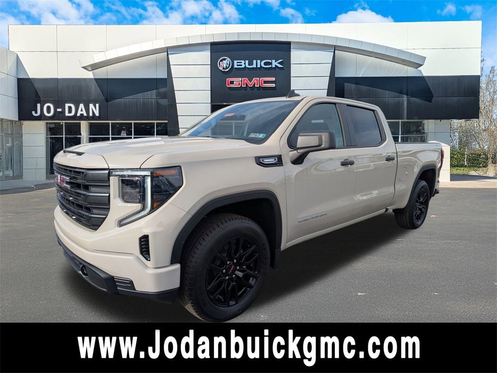 2026 GMC Sierra Base's photo