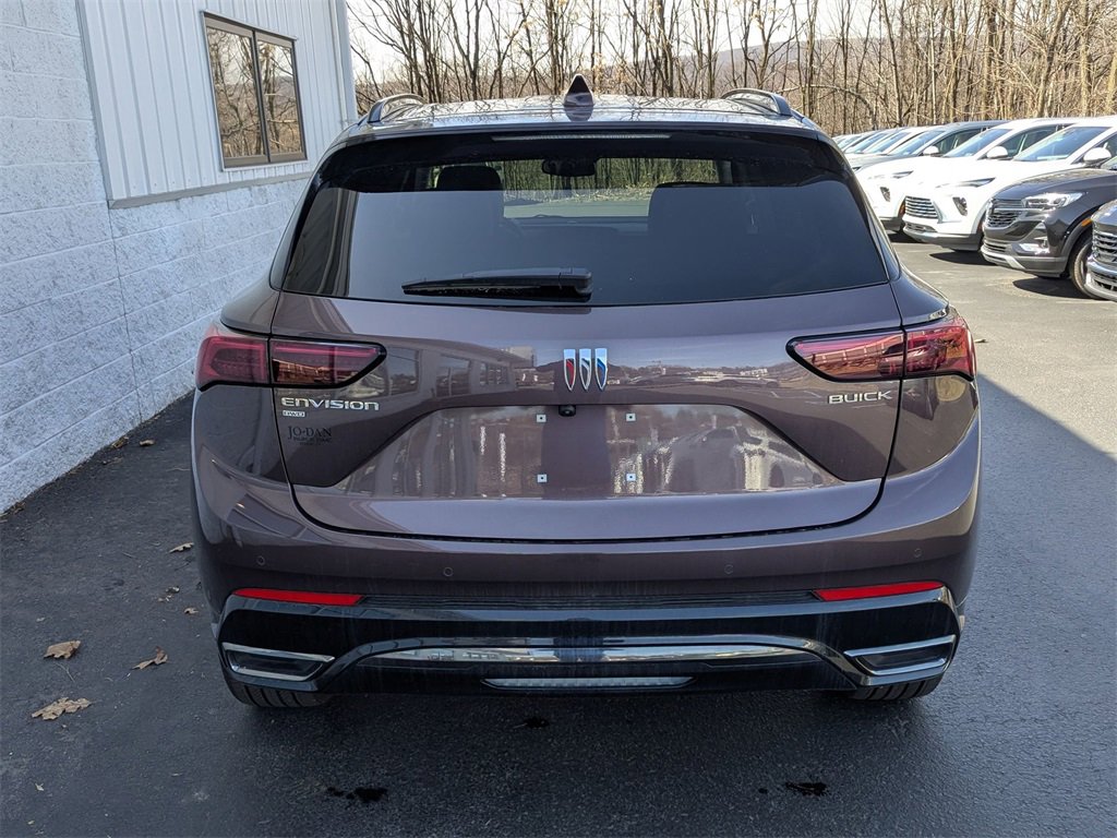 2024 Buick Envision Sport Touring photo 4