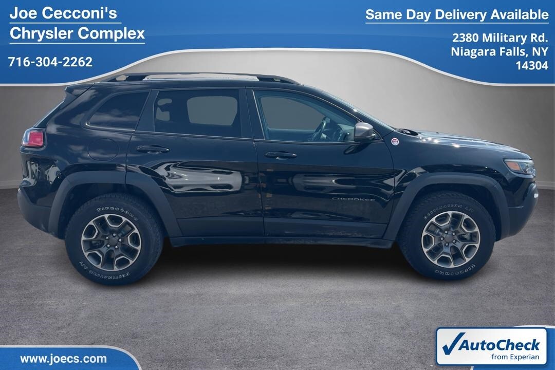 Used 2021 Jeep Cherokee Trailhawk with VIN 1C4PJMBX3MD219711 for sale in Niagara Falls, NY