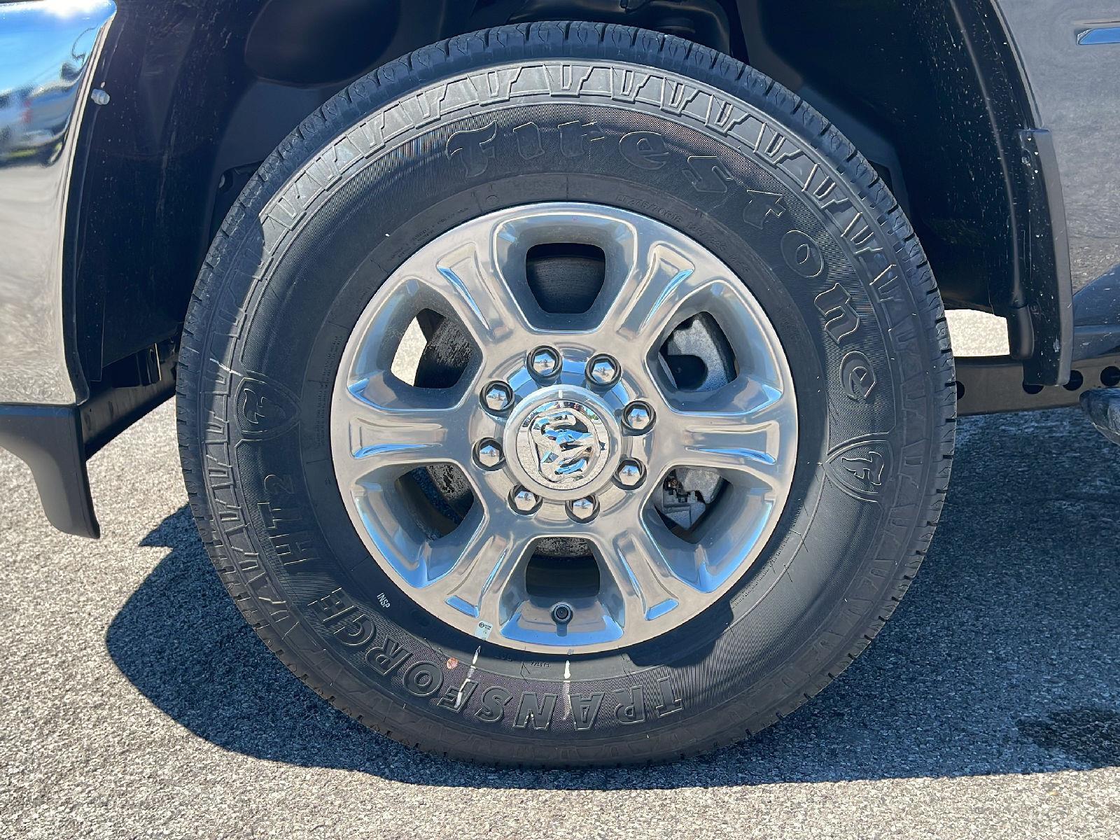 2026 RAM 2500 Big Horn - Photo 13