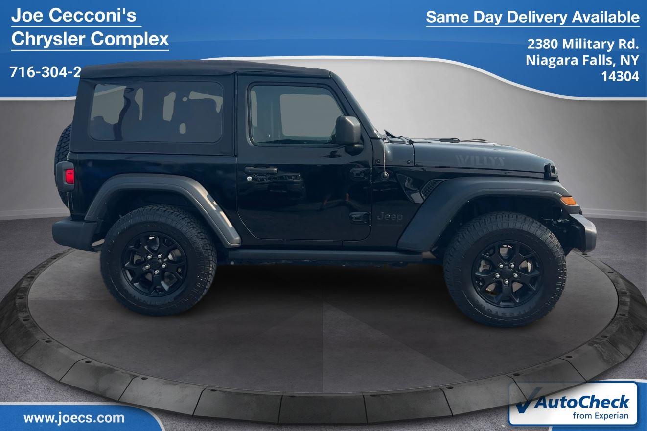 2022 Jeep Wrangler Willys Sport photo 2