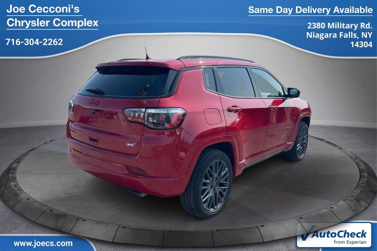 2022 Jeep Compass Red Edition photo 2