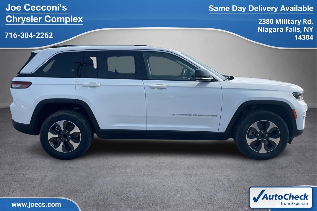 Used 2023 Jeep Grand Cherokee 4xe with VIN 1C4RJYB67P8776304 for sale in Niagara Falls, NY