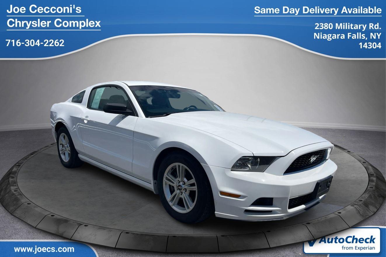 2014 Ford Mustang V6's photo