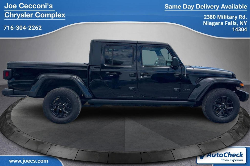 Used 2023 Jeep Gladiator Freedom Truck