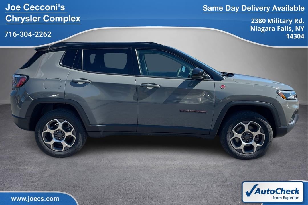 Used 2022 Jeep Compass Trailhawk with VIN 3C4NJDDB5NT226423 for sale in Niagara Falls, NY