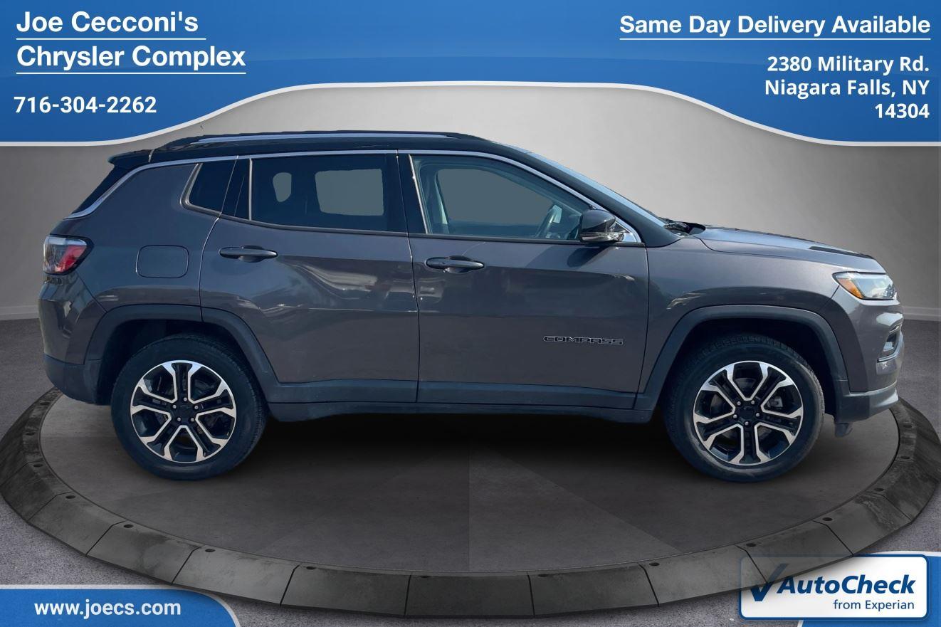 2022 Jeep Compass Limited photo 2