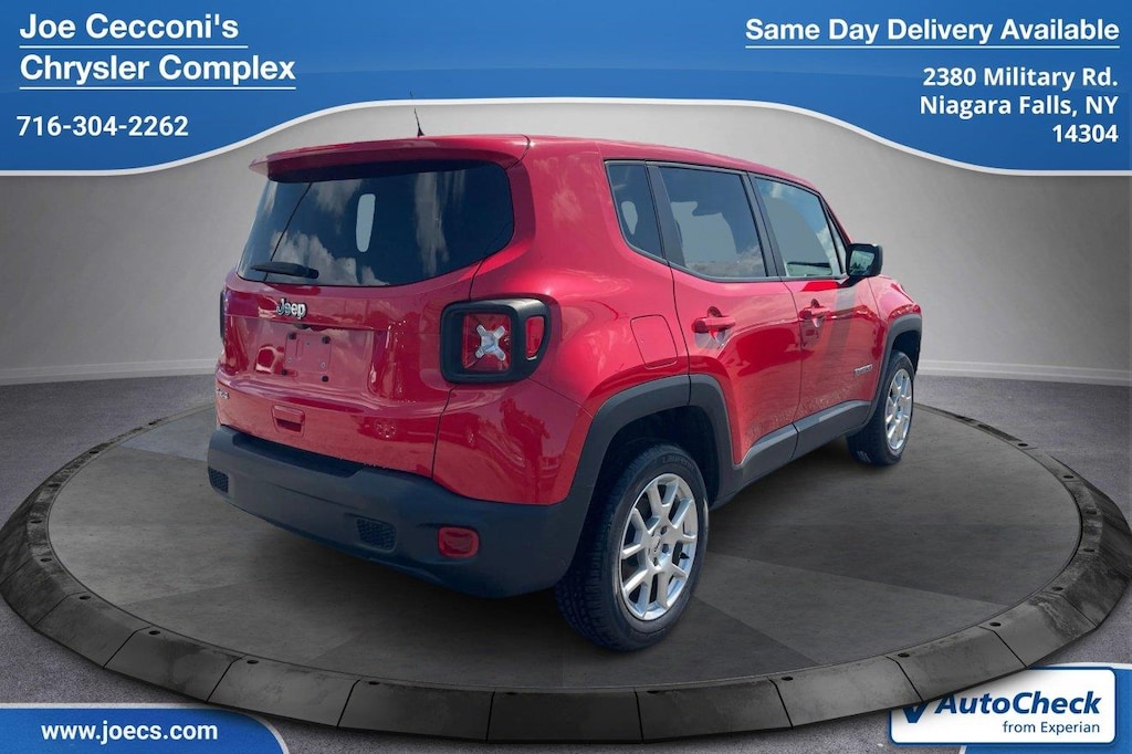 Used 2023 Jeep Renegade Latitude SUV