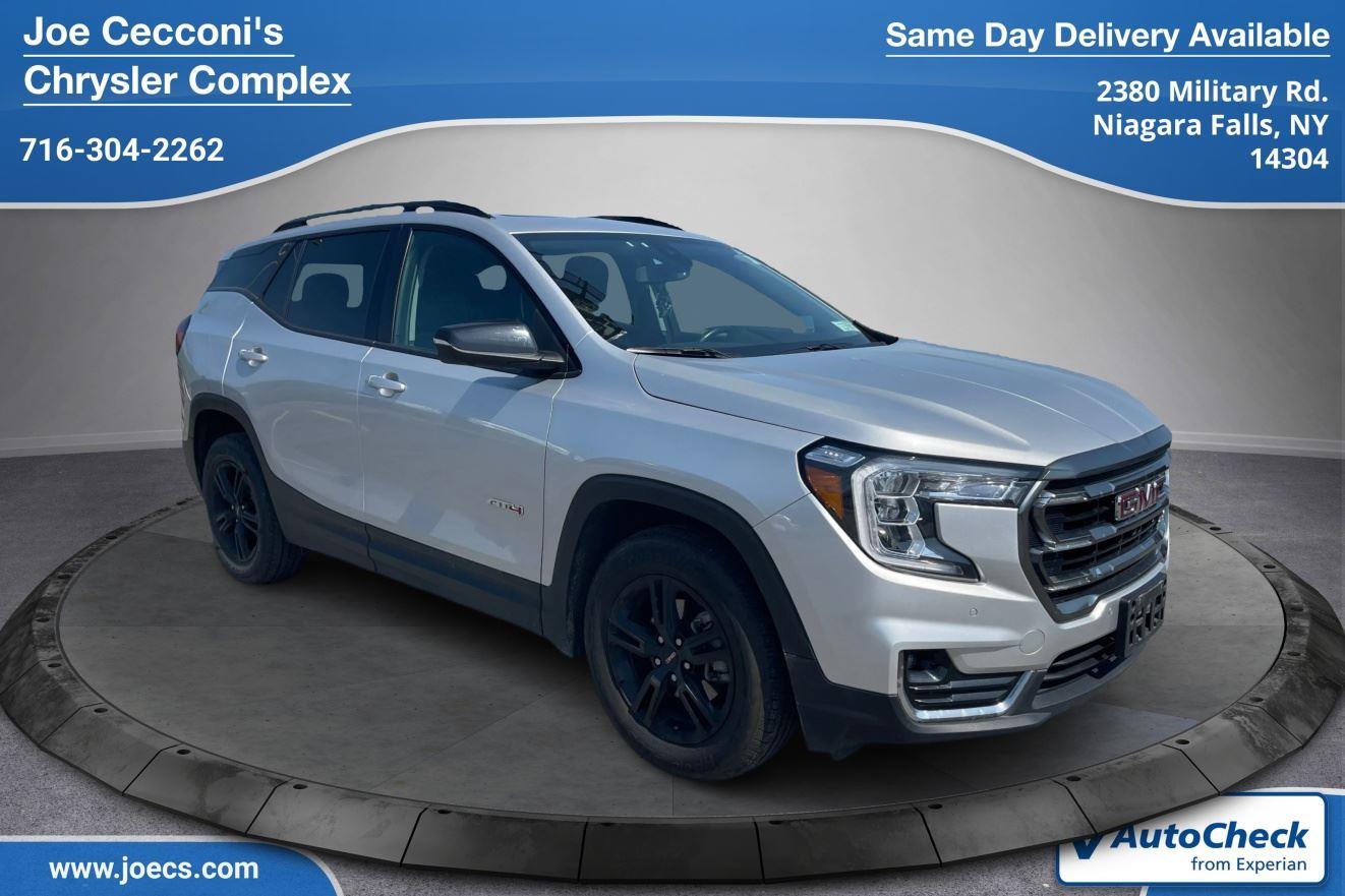 2022 GMC Terrain AT4 AWD's photo