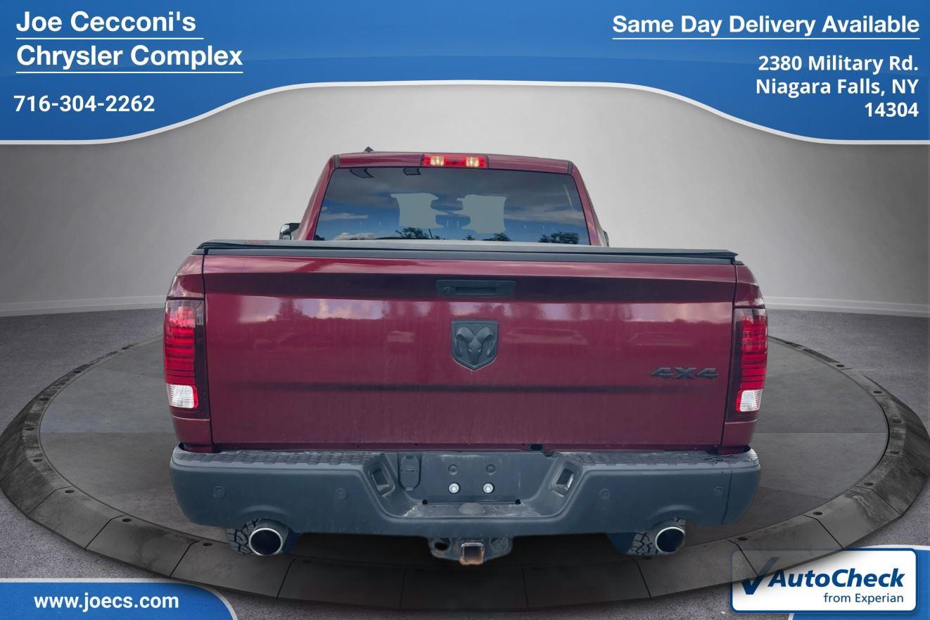 2021 Ram 1500 Classic Warlock photo 3